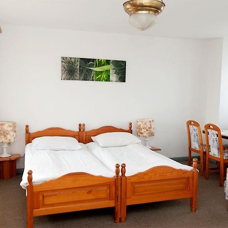 Ferienwohnung Dom Nad Morzem U Ewy Chłopy Exterior foto